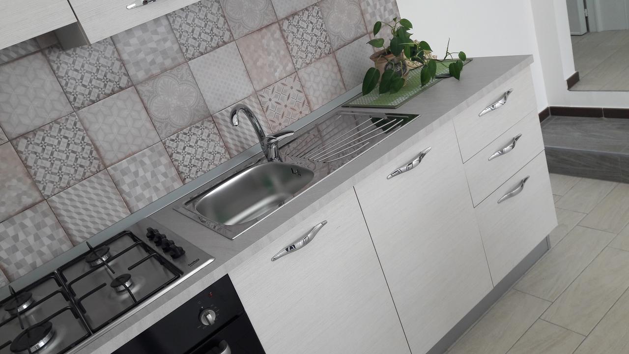 Case Vacanza Via Mozart Porto Cesareo Bagian luar foto
