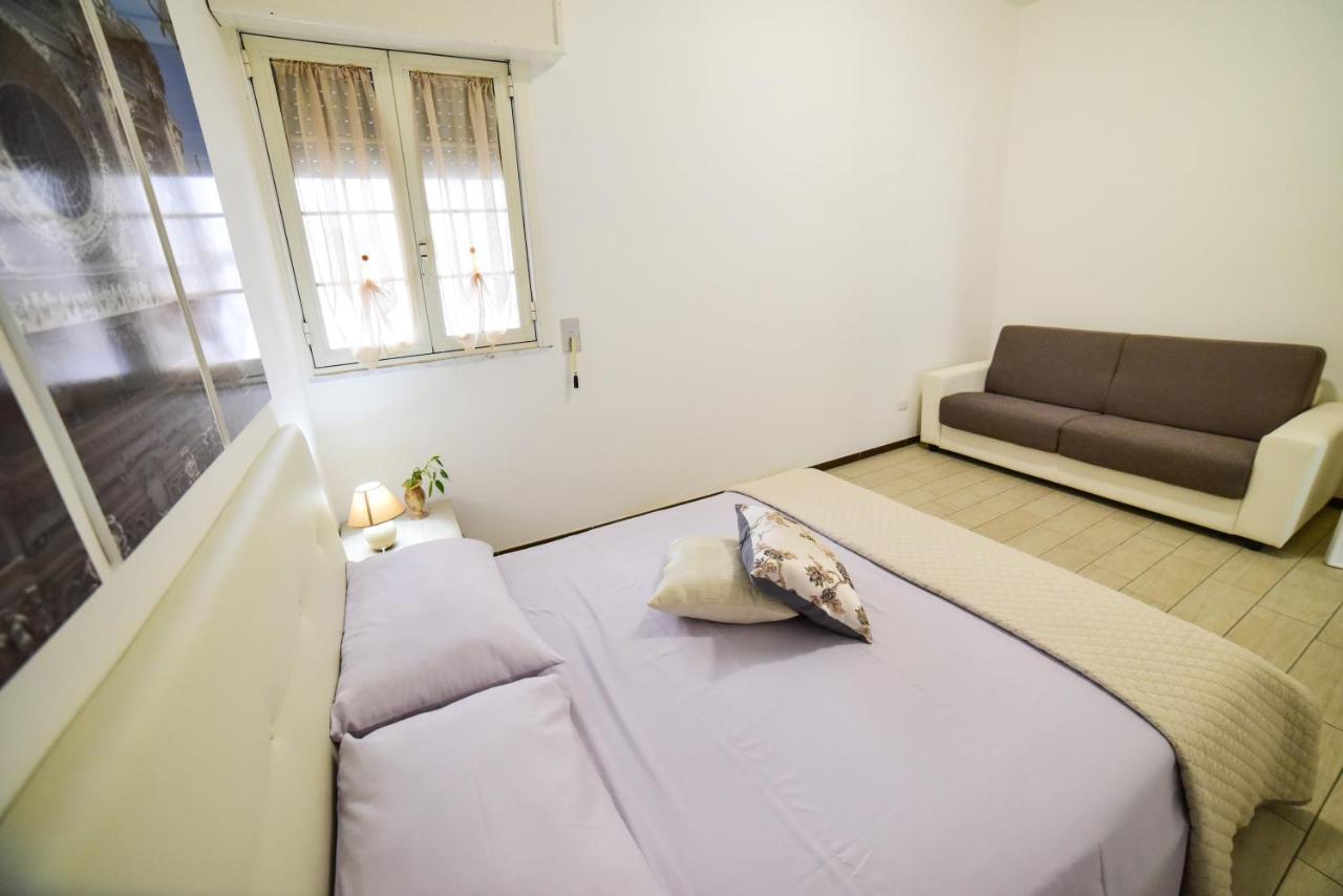 Case Vacanza Via Mozart Porto Cesareo Bagian luar foto